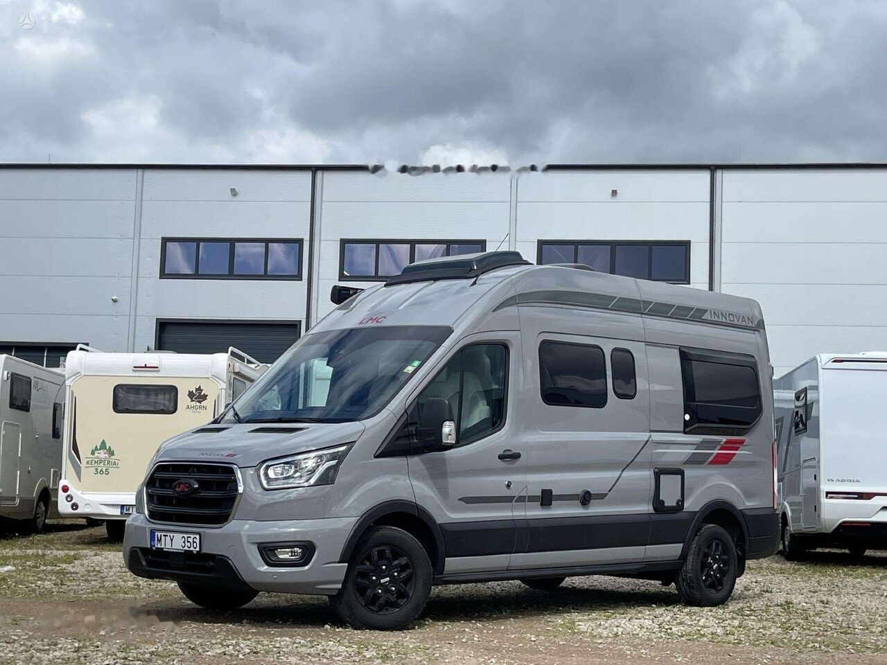 LMC Innovan 590C - Дом на колесах: фото 1 LMC Innovan 590C - Дом на колесах: фото 1