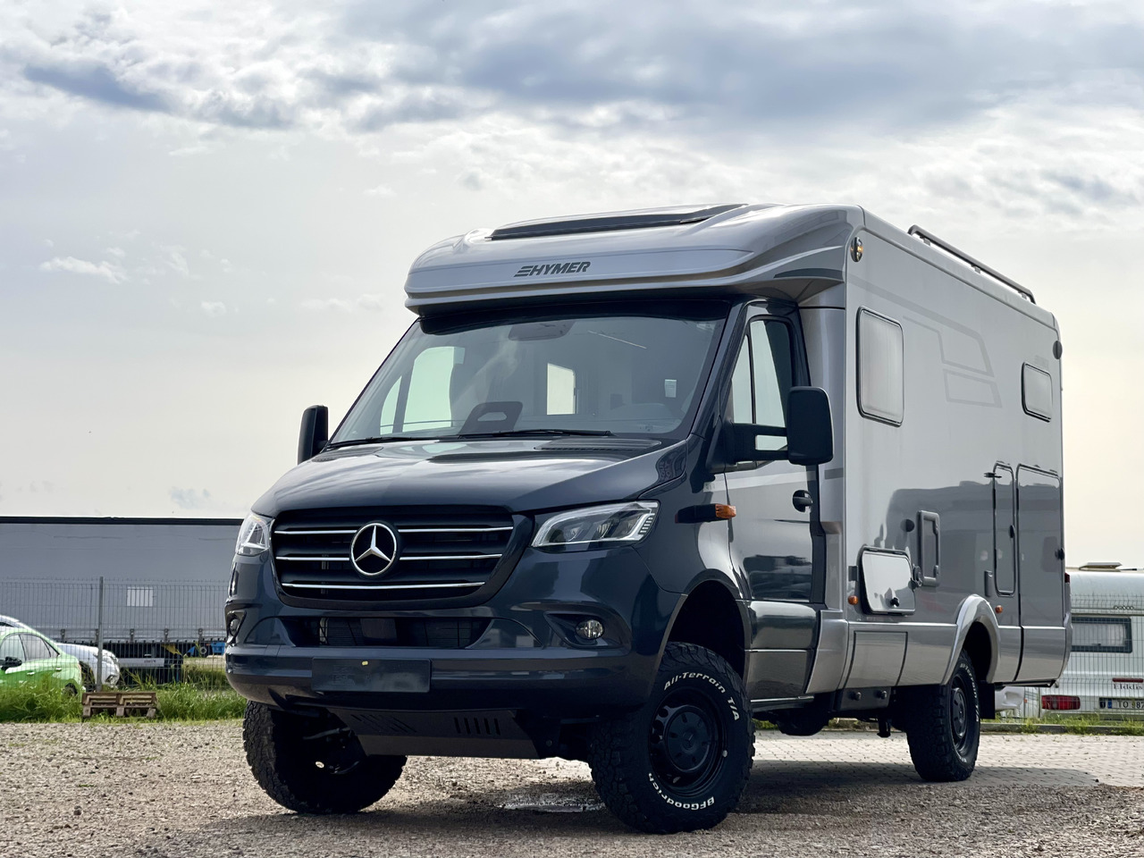 HYMER / ERIBA MLT 580 4x4 - Полуинтегрированный автодом: фото 2 HYMER / ERIBA MLT 580 4x4 - Полуинтегрированный автодом: фото 2