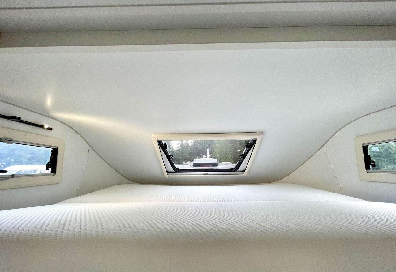 Новый Альковный автодом Sun Living A70DK: фото 10 Новый Альковный автодом Sun Living A70DK: фото 10