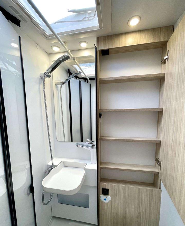 Новый Альковный автодом Sun Living A70DK: фото 8 Новый Альковный автодом Sun Living A70DK: фото 8