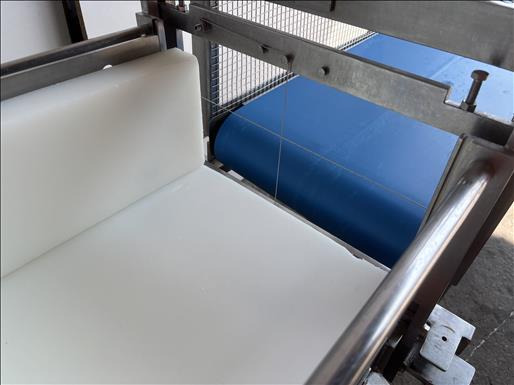 NNP Cheese block cutter - Пищевое оборудование: фото 4 NNP Cheese block cutter - Пищевое оборудование: фото 4