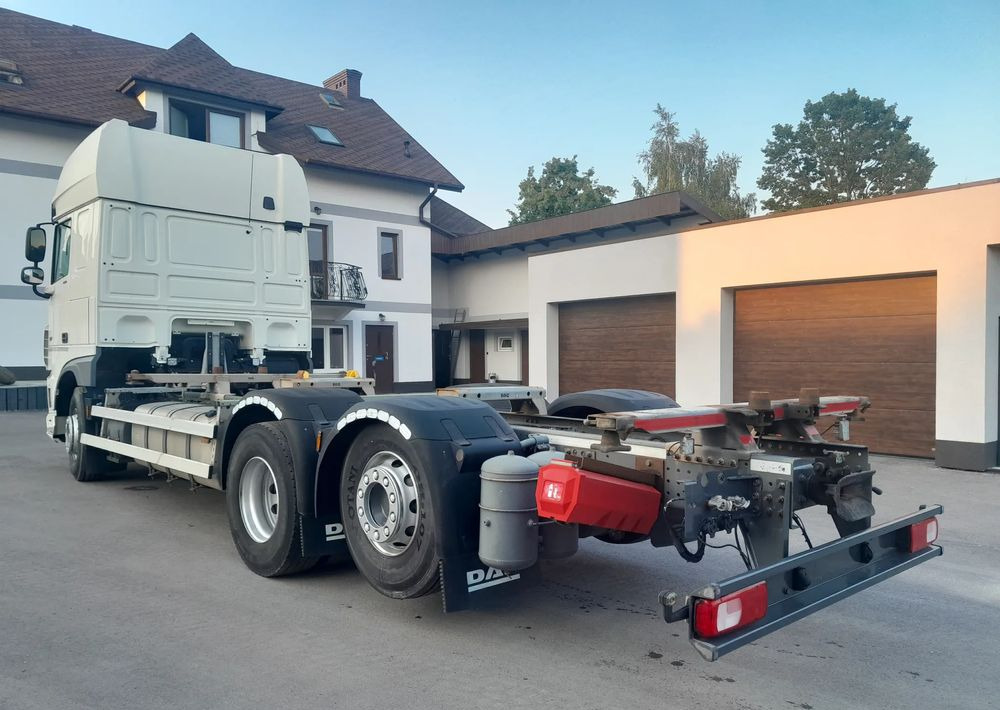 DAF XF 106 450 / BDF RETARDER - Грузовик-шасси: фото 5 DAF XF 106 450 / BDF RETARDER - Грузовик-шасси: фото 5