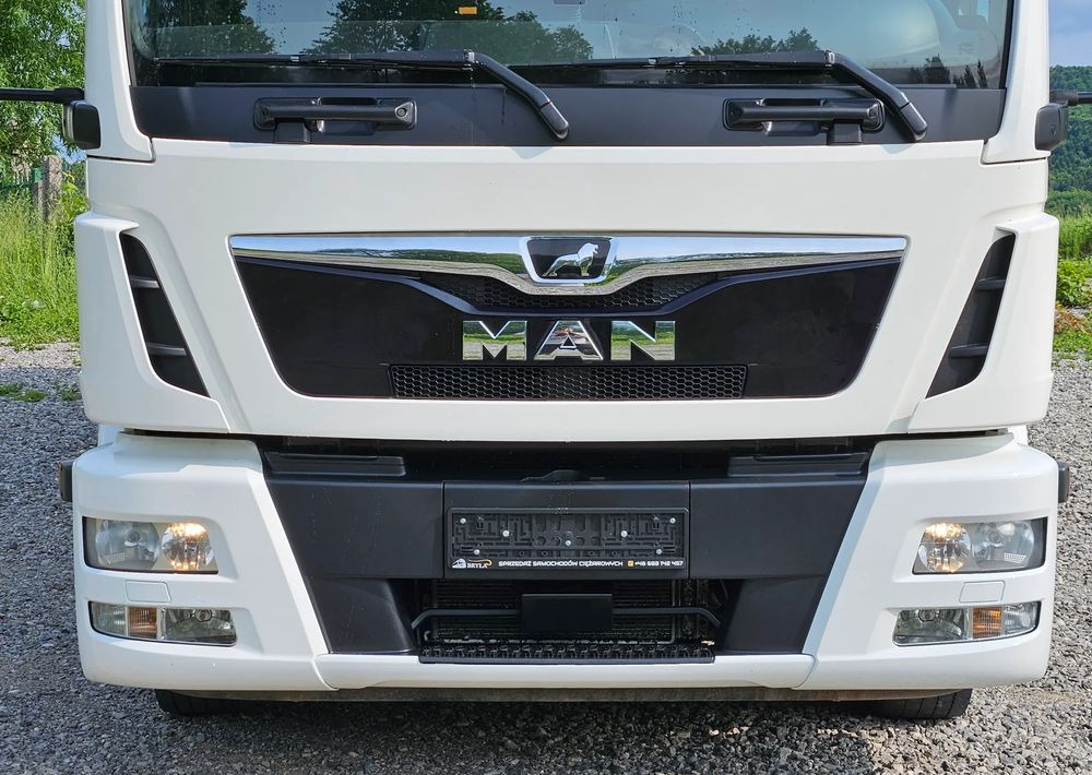 MAN TGL 12.250/KONTENER/IZOTERMA/WINDA/2019R/EURO 6/PEŁEN SERWIS/SPROWADZONY/ZADBANY/JAK NOWY/ KSIĄŻKA SERWISOWA/E6/17 PALET - Грузовик с закрытым кузовом: фото 5 MAN TGL 12.250/KONTENER/IZOTERMA/WINDA/2019R/EURO 6/PEŁEN SERWIS/SPROWADZONY/ZADBANY/JAK NOWY/ KSIĄŻKA SERWISOWA/E6/17 PALET - Грузовик с закрытым кузовом: фото 5