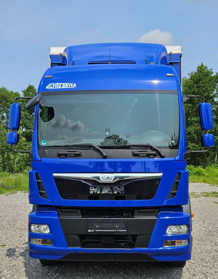 MAN TGM 18.340/15.340/E6/WINDA/NISKI PRZEBIEG/FIRANKA/BURTO-FIRANKA/18PALET/WINDA/NISKI PRZEBIEG/2016/SERWISOWANY - Тентованный грузовик: фото 3 MAN TGM 18.340/15.340/E6/WINDA/NISKI PRZEBIEG/FIRANKA/BURTO-FIRANKA/18PALET/WINDA/NISKI PRZEBIEG/2016/SERWISOWANY - Тентованный грузовик: фото 3