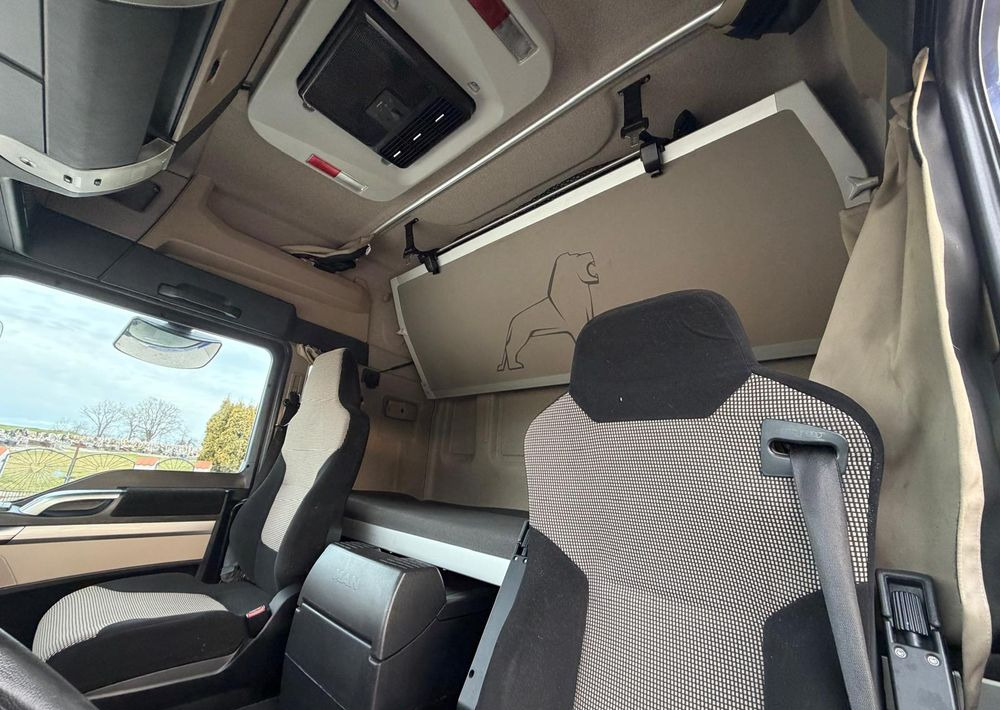 Тентованный грузовик MAN TGM 18.340 / FIRANKA / LIFT / SPROWADZONY / KLIMA POSTOJOWA / 2017 /  9700 ŁADOWNOŚĆ / AUTOMAT / 18 PALET / E6 /  WINDA /: фото 25