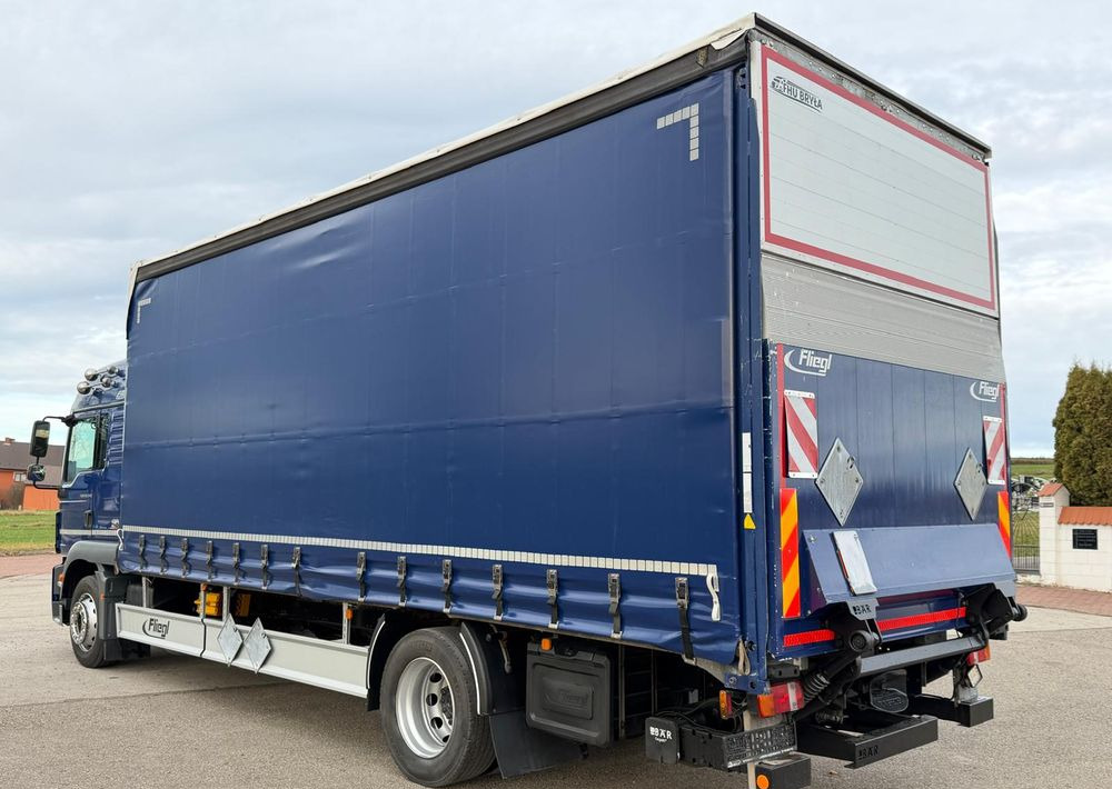 Тентованный грузовик MAN TGM 18.340 / FIRANKA / LIFT / SPROWADZONY / KLIMA POSTOJOWA / 2017 /  9700 ŁADOWNOŚĆ / AUTOMAT / 18 PALET / E6 /  WINDA /: фото 17