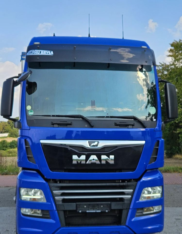 MAN TGX 18.430 / FIRANKA / WINDA / KLIMA POSTOJOWA / 300TYŚ PRZEBIEG / 2020 /E6 / KLIMA POSTOJOWA  / SPROWADZONY / JAK NOWY / AUTOMAT - Тентованный грузовик: фото 3 MAN TGX 18.430 / FIRANKA / WINDA / KLIMA POSTOJOWA / 300TYŚ PRZEBIEG / 2020 /E6 / KLIMA POSTOJOWA  / SPROWADZONY / JAK NOWY / AUTOMAT - Тентованный грузовик: фото 3