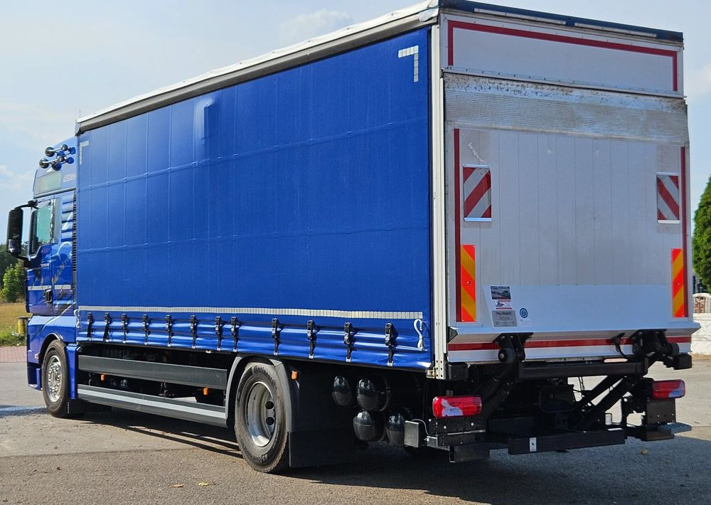 MAN TGX 18.430 / FIRANKA / WINDA / KLIMA POSTOJOWA / 300TYŚ PRZEBIEG / 2020 /E6 / KLIMA POSTOJOWA  / SPROWADZONY / JAK NOWY / AUTOMAT - Тентованный грузовик: фото 5 MAN TGX 18.430 / FIRANKA / WINDA / KLIMA POSTOJOWA / 300TYŚ PRZEBIEG / 2020 /E6 / KLIMA POSTOJOWA  / SPROWADZONY / JAK NOWY / AUTOMAT - Тентованный грузовик: фото 5