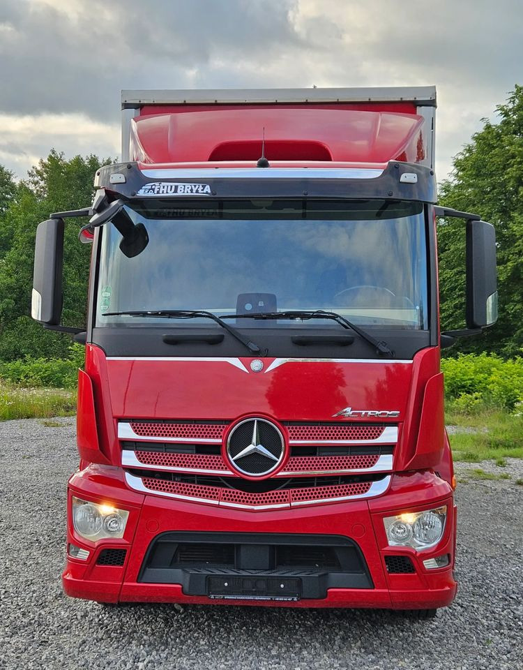 Mercedes-Benz ACTROS 1830/1827/1832/FIRANKA/WINDA/18 EUROPALET/AUTOMAT/Z NIEMIEC/2017/DUŻA ŁADOWNOŚĆ - Тентованный грузовик: фото 3 Mercedes-Benz ACTROS 1830/1827/1832/FIRANKA/WINDA/18 EUROPALET/AUTOMAT/Z NIEMIEC/2017/DUŻA ŁADOWNOŚĆ - Тентованный грузовик: фото 3