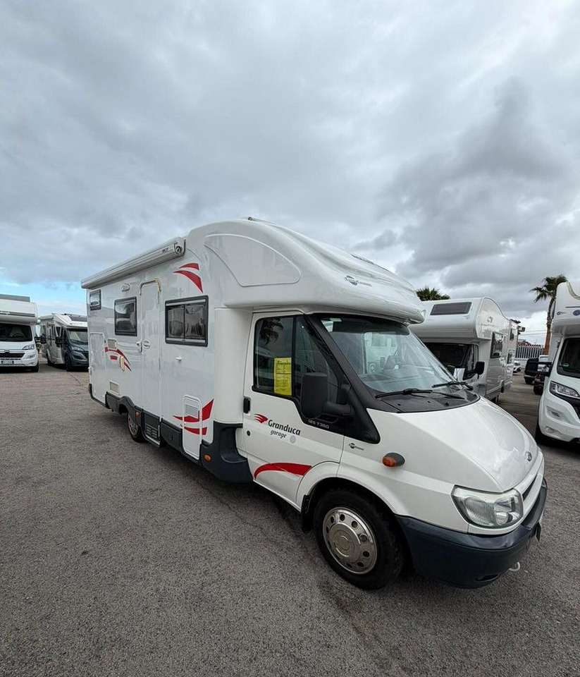 ROLLER TEAM GRANDUCA GARAGE P - Полуинтегрированный автодом: фото 2 ROLLER TEAM GRANDUCA GARAGE P - Полуинтегрированный автодом: фото 2