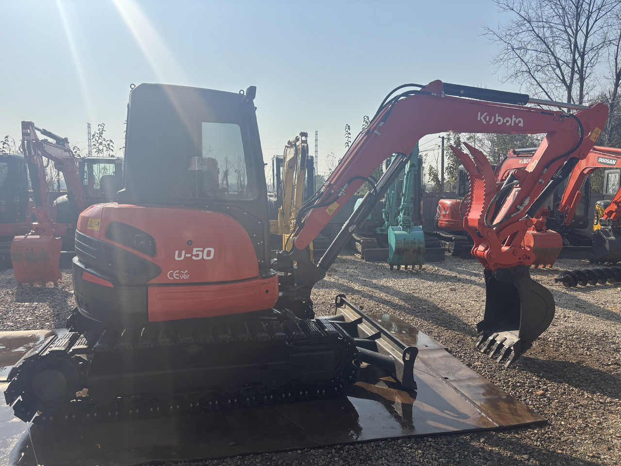 Kubota U50-4 - Мини-экскаватор: фото 1 Kubota U50-4 - Мини-экскаватор: фото 1