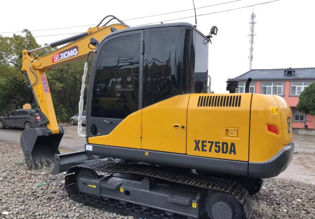 XCMG XE 75 DA XE75 - Мини-экскаватор: фото 3 XCMG XE 75 DA XE75 - Мини-экскаватор: фото 3