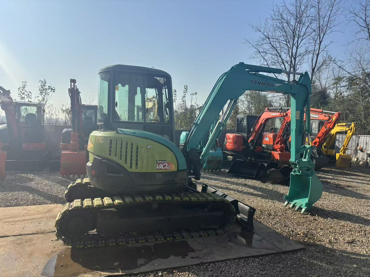 YANMAR VIO40 - Мини-экскаватор: фото 1 YANMAR VIO40 - Мини-экскаватор: фото 1