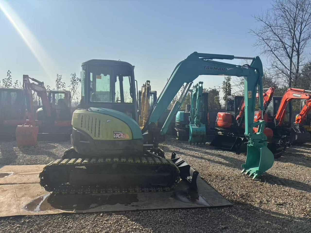 YANMAR VIO40 - Мини-экскаватор: фото 3 YANMAR VIO40 - Мини-экскаватор: фото 3