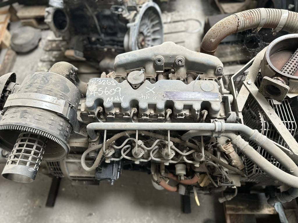 Deutz BF4M2011 ENGINE  - Двигатель для Строительной техники: фото 1 Deutz BF4M2011 ENGINE  - Двигатель для Строительной техники: фото 1