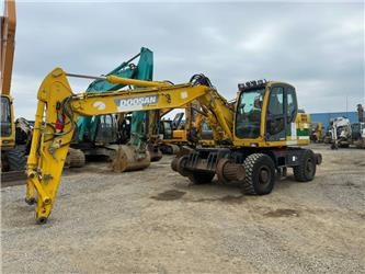 Doosan DX 160 WR - Колёсный экскаватор: фото 1 Doosan DX 160 WR - Колёсный экскаватор: фото 1