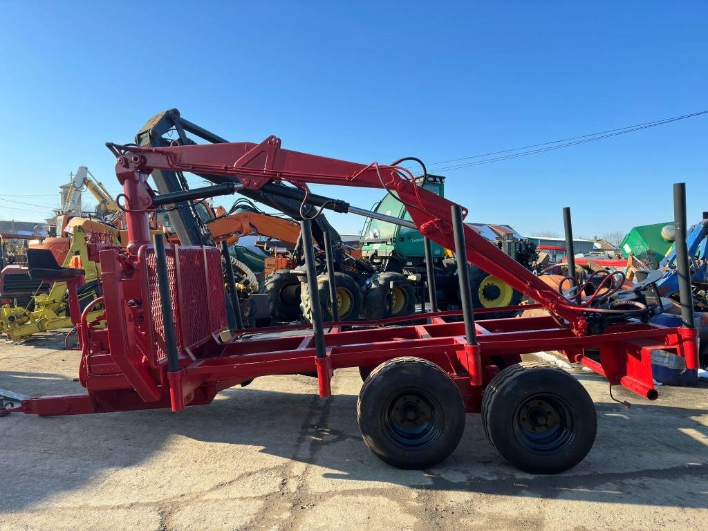 Fliegl Twin Axle - Прицеп лесовоз: фото 4 Fliegl Twin Axle - Прицеп лесовоз: фото 4