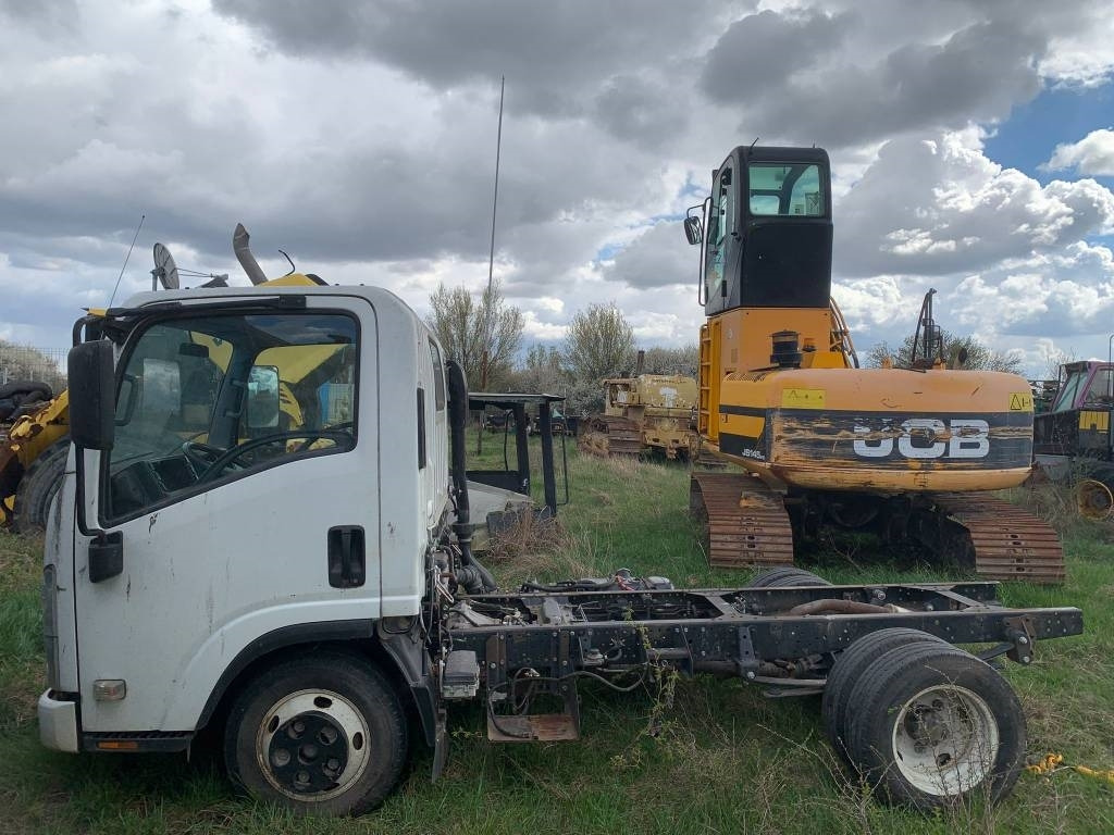 Isuzu FOR PARTS - Грузовик-шасси: фото 3 Isuzu FOR PARTS - Грузовик-шасси: фото 3