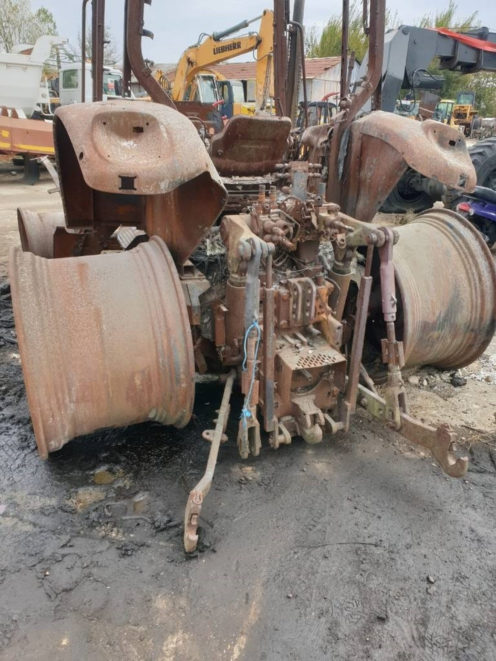 Трактор John Deere For Parts 6530: фото 7