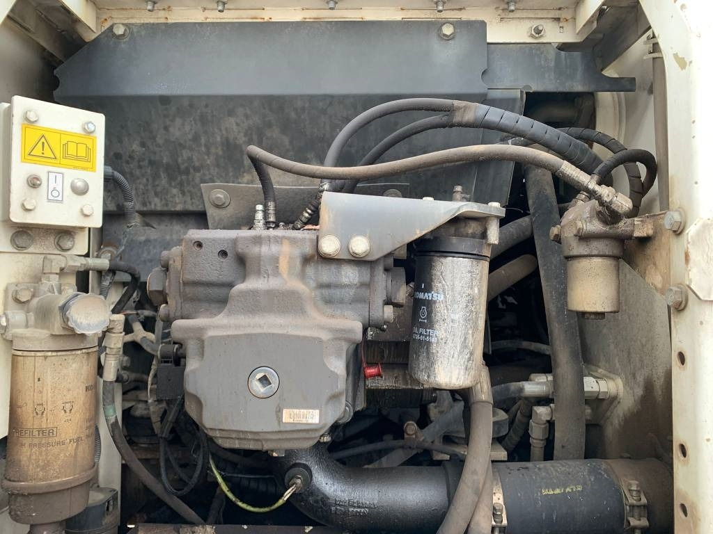 Гусеничный экскаватор Komatsu PC 240 NLC-8: фото 8