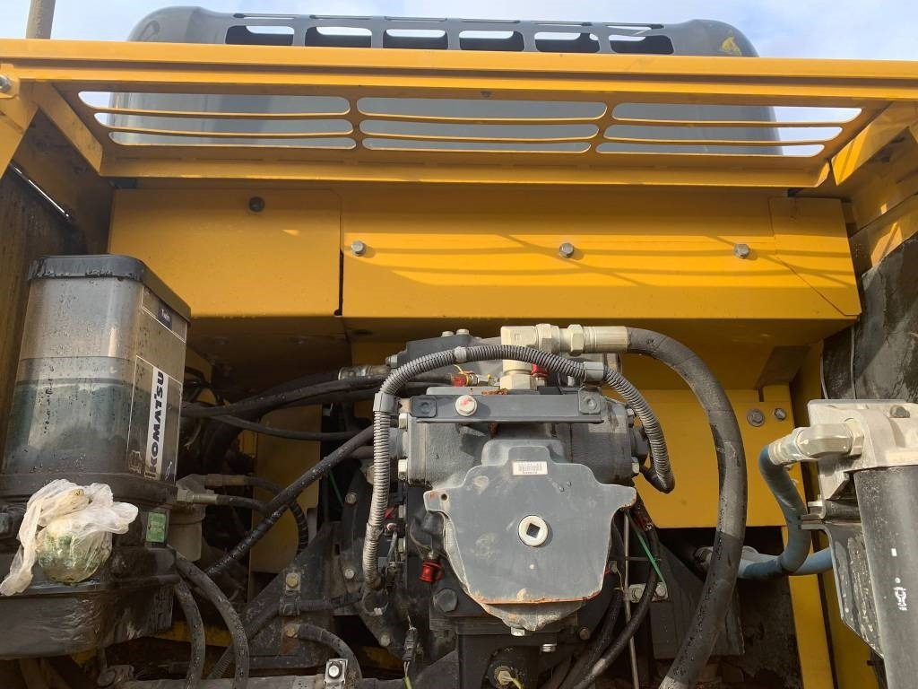 Гусеничный экскаватор Komatsu PC 360 LC-10: фото 10 Гусеничный экскаватор Komatsu PC 360 LC-10: фото 10