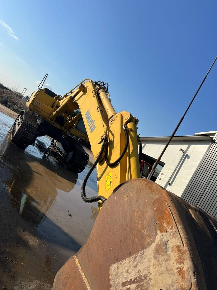 Komatsu PC 450 LC-7 - Гусеничный экскаватор: фото 3 Komatsu PC 450 LC-7 - Гусеничный экскаватор: фото 3