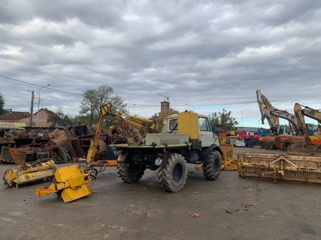 Mercedes-Benz 406A - Коммунальная/ Специальная техника: фото 4 Mercedes-Benz 406A - Коммунальная/ Специальная техника: фото 4