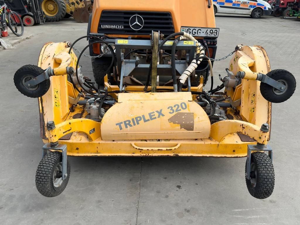 Mercedes-Benz Unimog 408/10 - Коммунальная/ Специальная техника: фото 4 Mercedes-Benz Unimog 408/10 - Коммунальная/ Специальная техника: фото 4