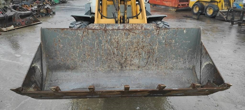 Liebherr L 506  - Колёсный погрузчик: фото 2 Liebherr L 506  - Колёсный погрузчик: фото 2