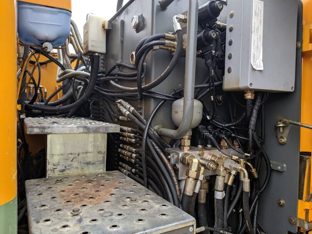 Гусеничный экскаватор Liebherr R 317 Litronic: фото 6 Гусеничный экскаватор Liebherr R 317 Litronic: фото 6