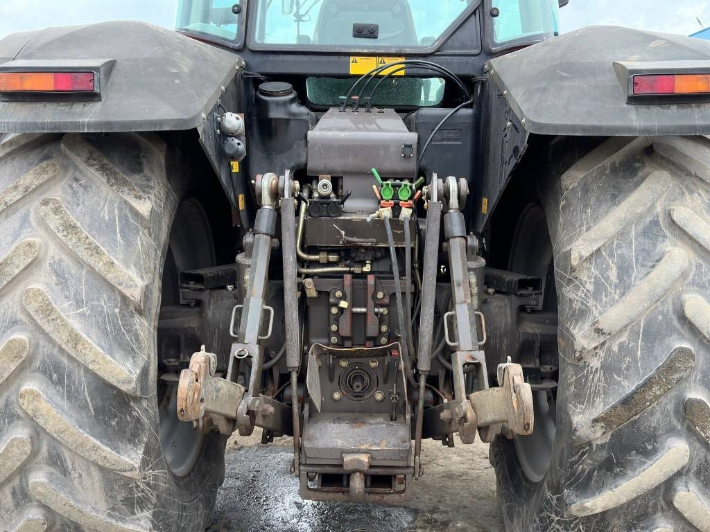 Massey Ferguson 8160 - Трактор: фото 4 Massey Ferguson 8160 - Трактор: фото 4
