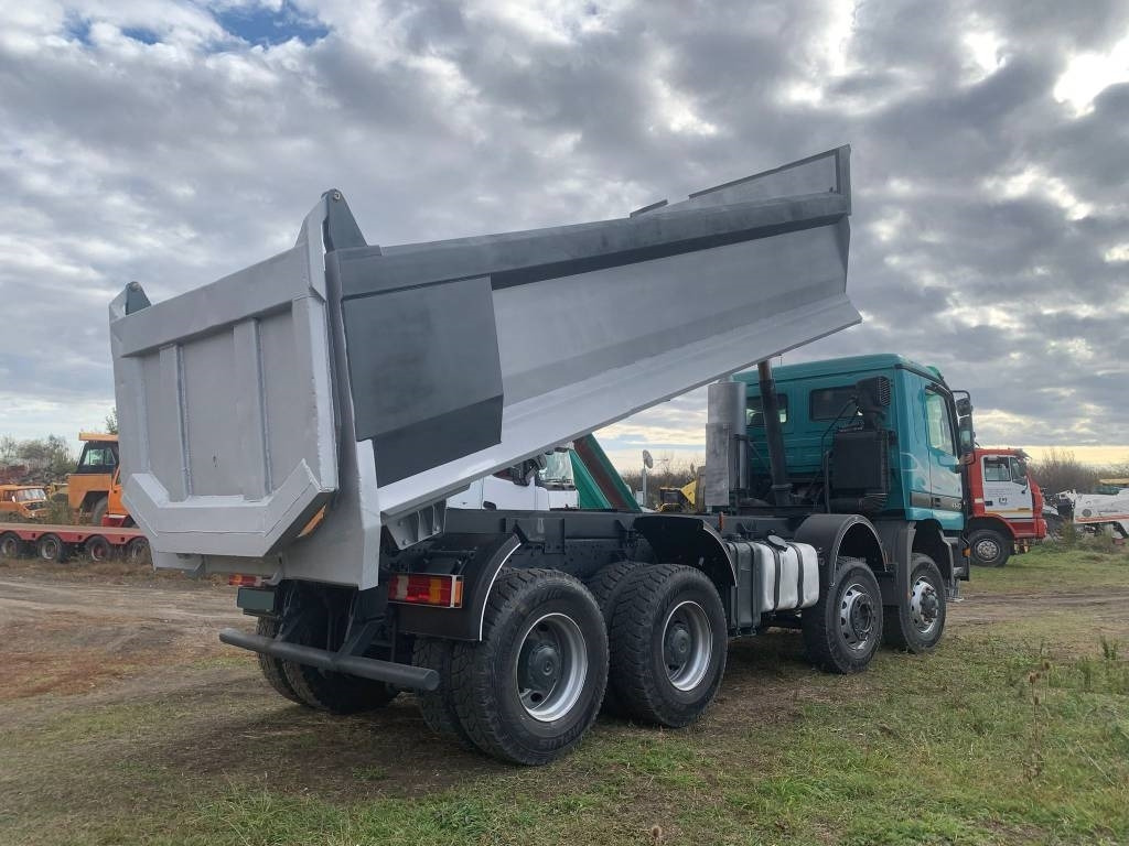 Mercedes-Benz Actros 4143 - Самосвал: фото 4 Mercedes-Benz Actros 4143 - Самосвал: фото 4