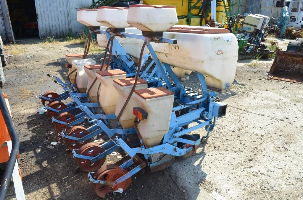 Monosem NG PLUS 6 - Сеялка точного высева: фото 4 Monosem NG PLUS 6 - Сеялка точного высева: фото 4