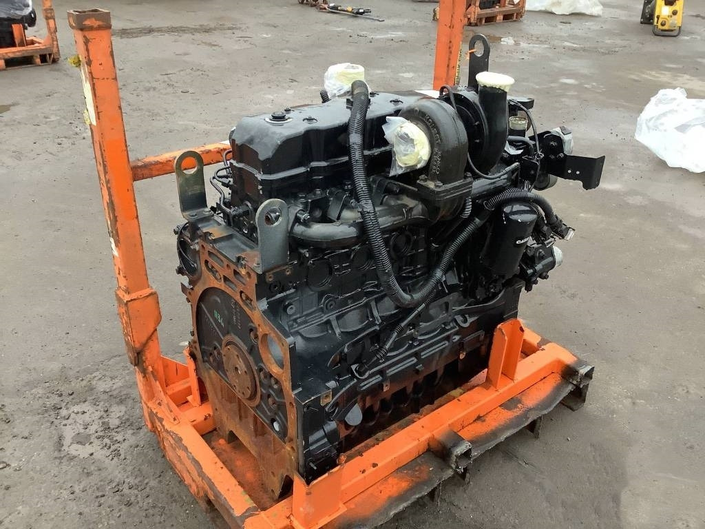 New Holland F4DFE613J*A0002 - Двигатель для Строительной техники: фото 3 New Holland F4DFE613J*A0002 - Двигатель для Строительной техники: фото 3