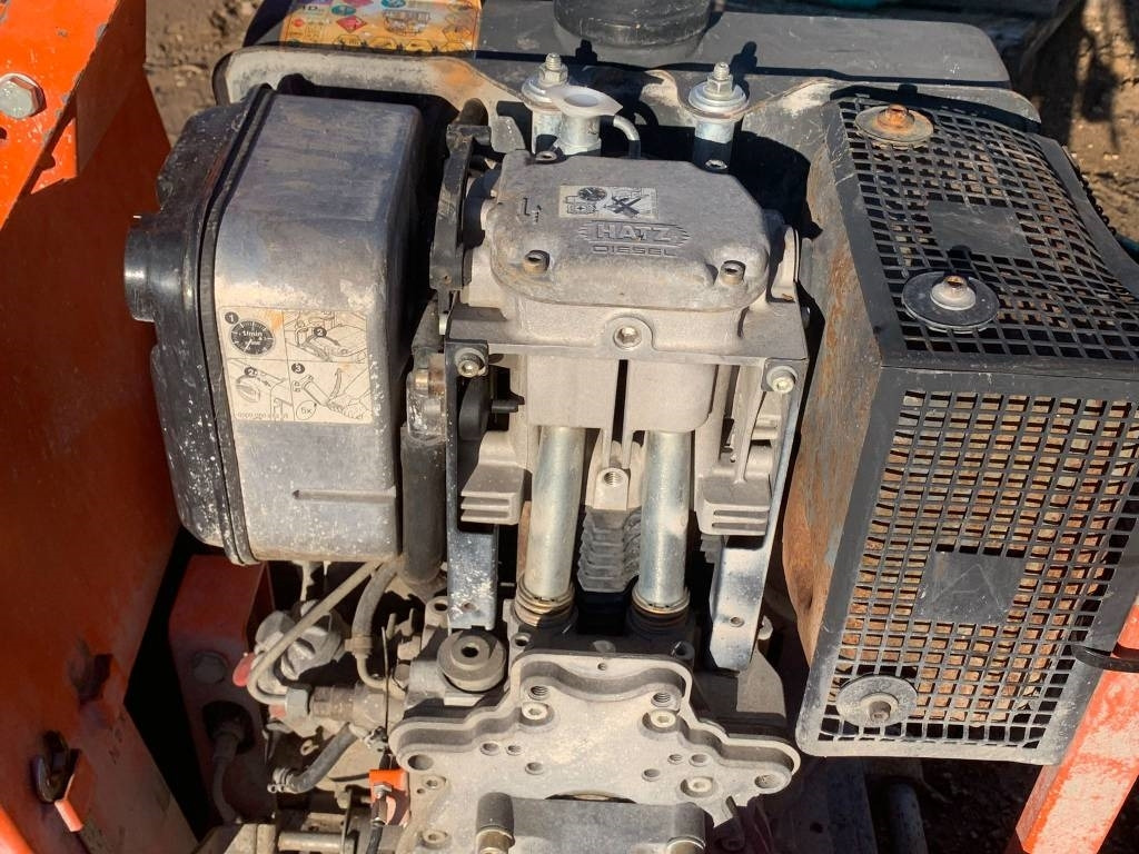 Norton Clipper CSB1 - Асфальтоукладочная техника: фото 4 Norton Clipper CSB1 - Асфальтоукладочная техника: фото 4