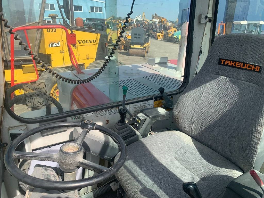 Takeuchi TB070W в лизинг Takeuchi TB070W: фото 9 Takeuchi TB070W в лизинг Takeuchi TB070W: фото 9