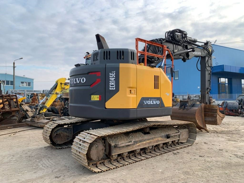 Гусеничный экскаватор Volvo ECR145EL: фото 7