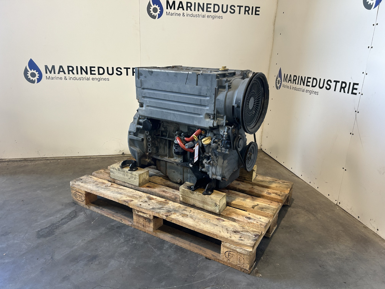 Deutz F4L 2011 - Двигатель для Строительной техники: фото 2 Deutz F4L 2011 - Двигатель для Строительной техники: фото 2