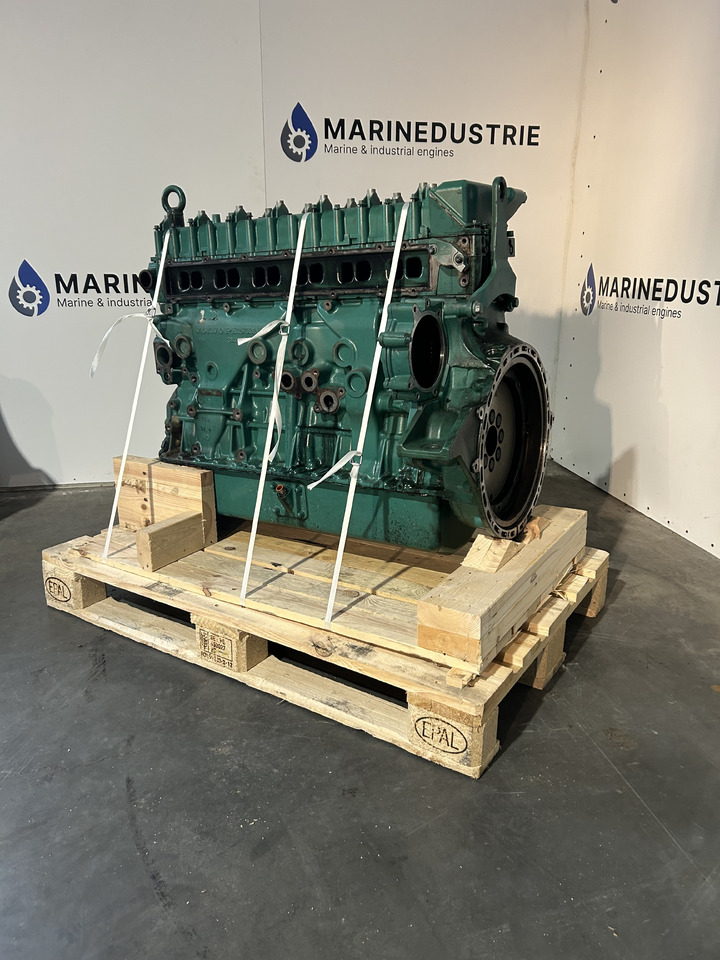 Volvo Penta D6 Longblock (used) - Двигатель для Другой техники: фото 4 Volvo Penta D6 Longblock (used) - Двигатель для Другой техники: фото 4