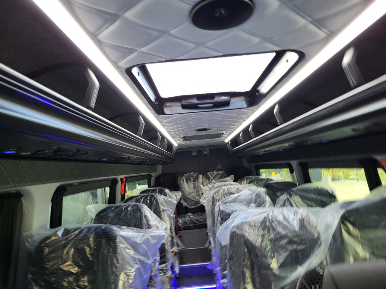 Mercedes-Benz Sprinter 519 CDI 24 places + 4 standing NEW в лизинг Mercedes-Benz Sprinter 519 CDI 24 places + 4 standing NEW: фото 17 Mercedes-Benz Sprinter 519 CDI 24 places + 4 standing NEW в лизинг Mercedes-Benz Sprinter 519 CDI 24 places + 4 standing NEW: фото 17