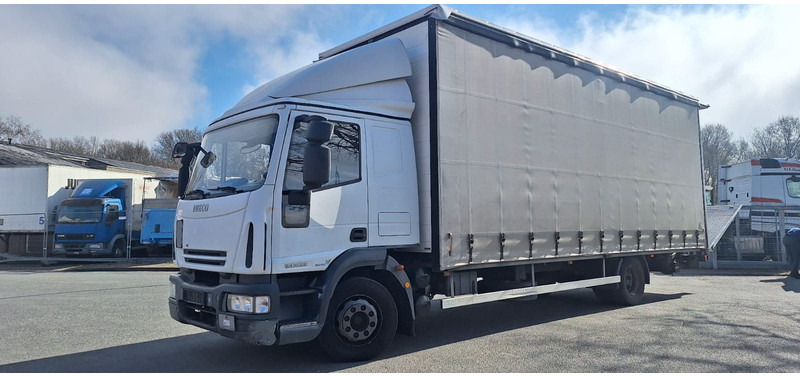 Iveco 120E22 Plane+Sp. G.Haus/Hochdach Klima LBW AHK - Тентованный грузовик: фото 5 Iveco 120E22 Plane+Sp. G.Haus/Hochdach Klima LBW AHK - Тентованный грузовик: фото 5