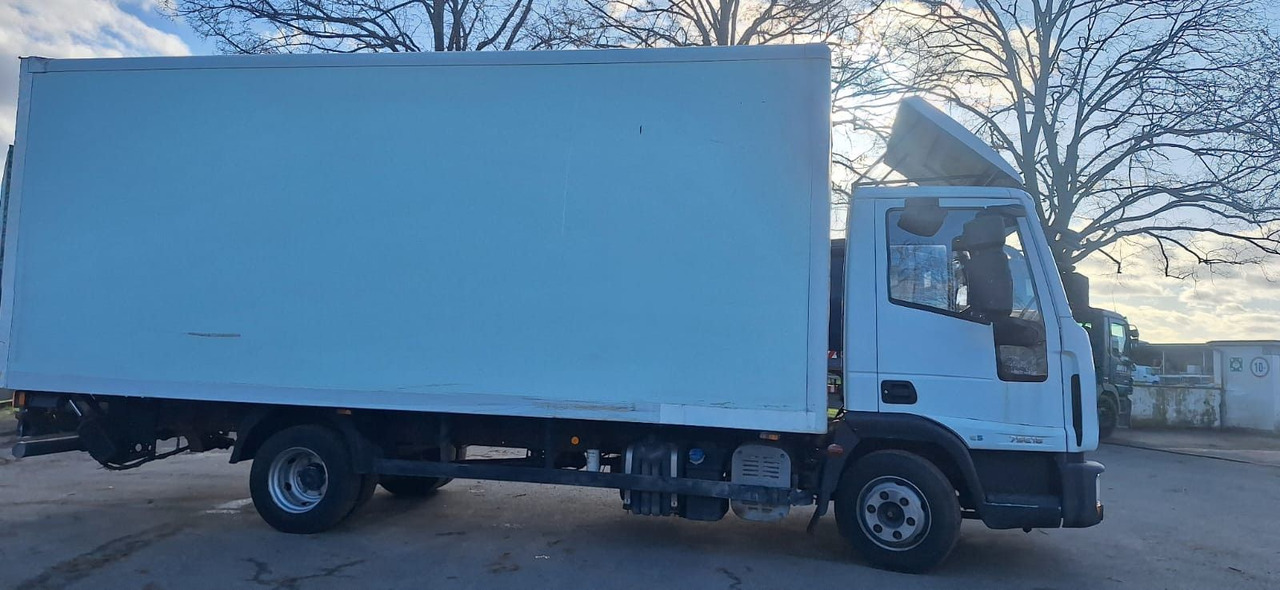 Iveco ML80E18 Koffer LBW - Фургон с закрытым кузовом: фото 4 Iveco ML80E18 Koffer LBW - Фургон с закрытым кузовом: фото 4
