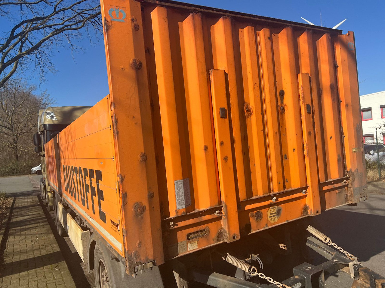 Krone Baustoff Anhänger Luftgefedert ABS - Прицеп бортовой/ Платформа: фото 2 Krone Baustoff Anhänger Luftgefedert ABS - Прицеп бортовой/ Платформа: фото 2