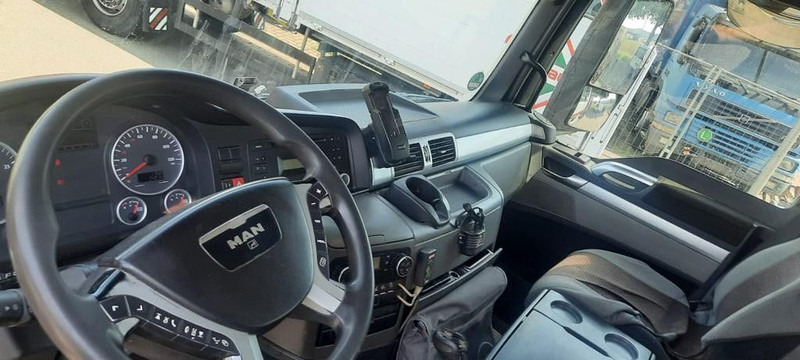 MAN TGS 26.400 Kipper Mit Kran/Funk в лизинг MAN TGS 26.400 Kipper Mit Kran/Funk: фото 8 MAN TGS 26.400 Kipper Mit Kran/Funk в лизинг MAN TGS 26.400 Kipper Mit Kran/Funk: фото 8