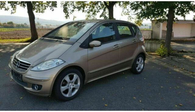Mercedes-Benz A-Klasse 200 CDI - Хэтчбек: фото 1 Mercedes-Benz A-Klasse 200 CDI - Хэтчбек: фото 1