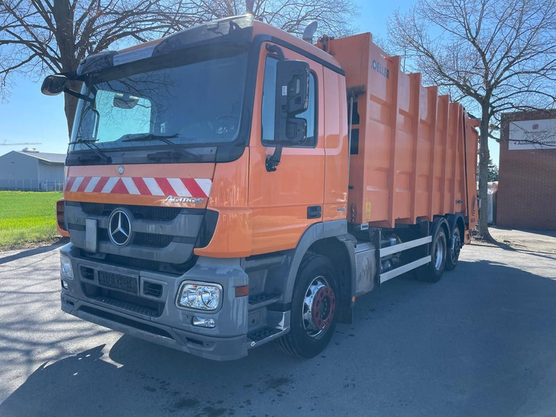 Mercedes-Benz Actros 2536 6x2 Blatt/Luft Müllwagen - Мусоровоз: фото 1 Mercedes-Benz Actros 2536 6x2 Blatt/Luft Müllwagen - Мусоровоз: фото 1