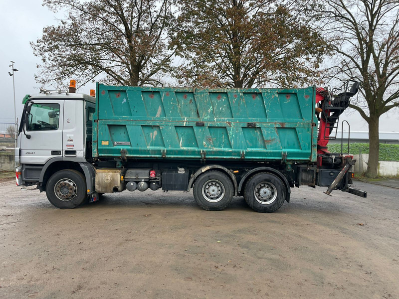 Mercedes-Benz Actros 2641K 6x4 Blatt/Blatt - Самосвал, Автоманипулятор: фото 1 Mercedes-Benz Actros 2641K 6x4 Blatt/Blatt - Самосвал, Автоманипулятор: фото 1