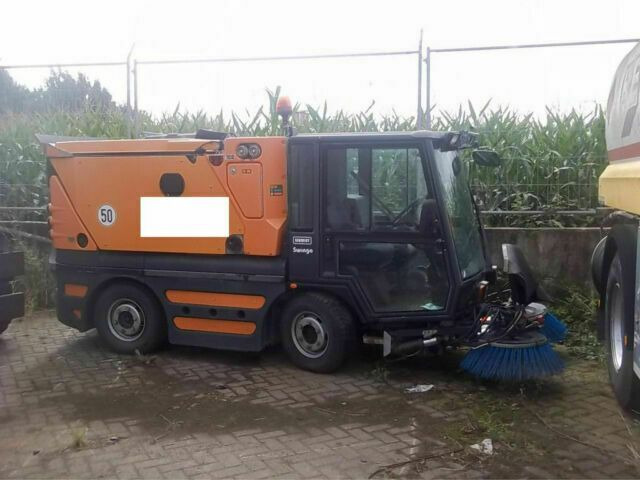 Schmidt Compact 200 German Maschine - Подметально-уборочная машина: фото 5 Schmidt Compact 200 German Maschine - Подметально-уборочная машина: фото 5
