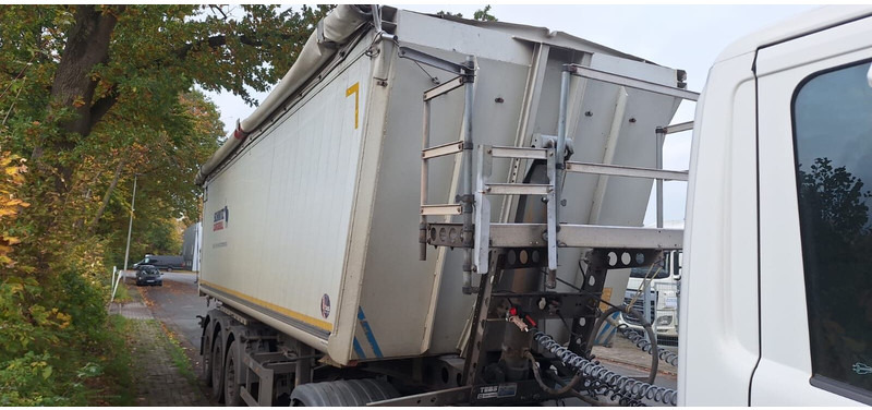 Schmitz Cargobull - Самосвальный полуприцеп: фото 3 Schmitz Cargobull - Самосвальный полуприцеп: фото 3