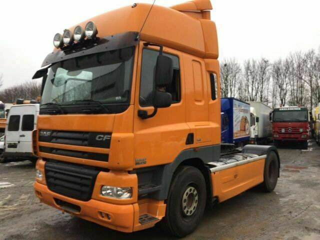 DAF CF85-410 G.Haus 2xBett ZF/Schalter 2-Kreishydr - Тягач: фото 4 DAF CF85-410 G.Haus 2xBett ZF/Schalter 2-Kreishydr - Тягач: фото 4